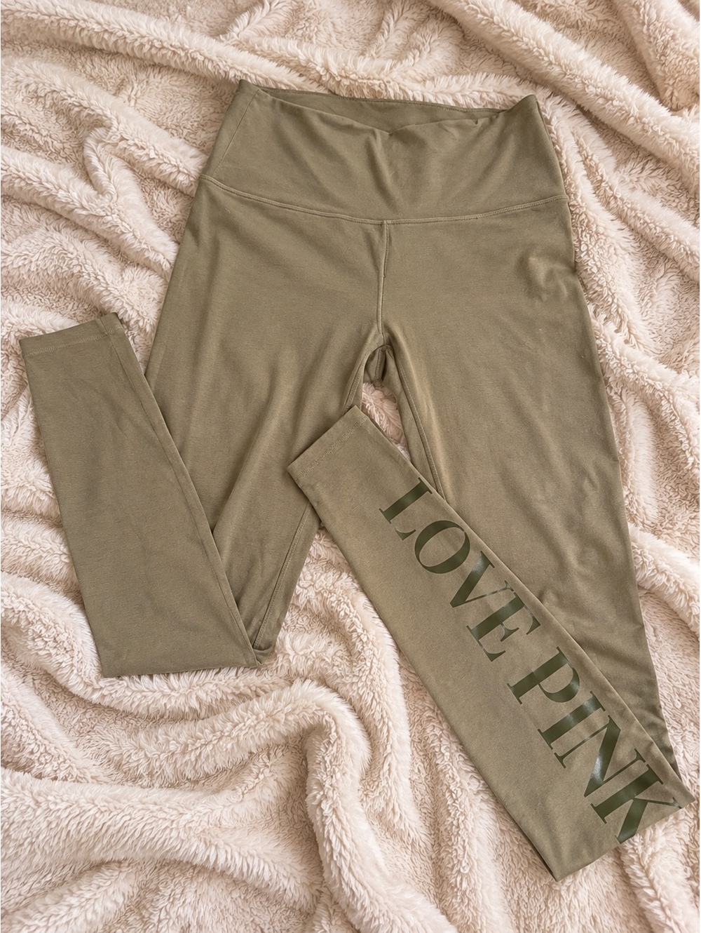 PINK Women's Olive Green Leggings with LOVE PINK Print